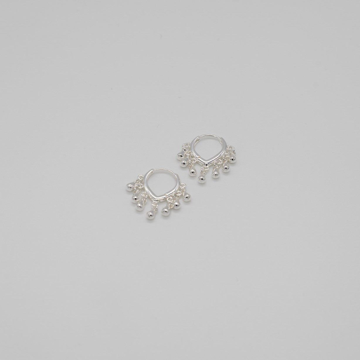 ORECCHINI A GOCCE PENDENTI