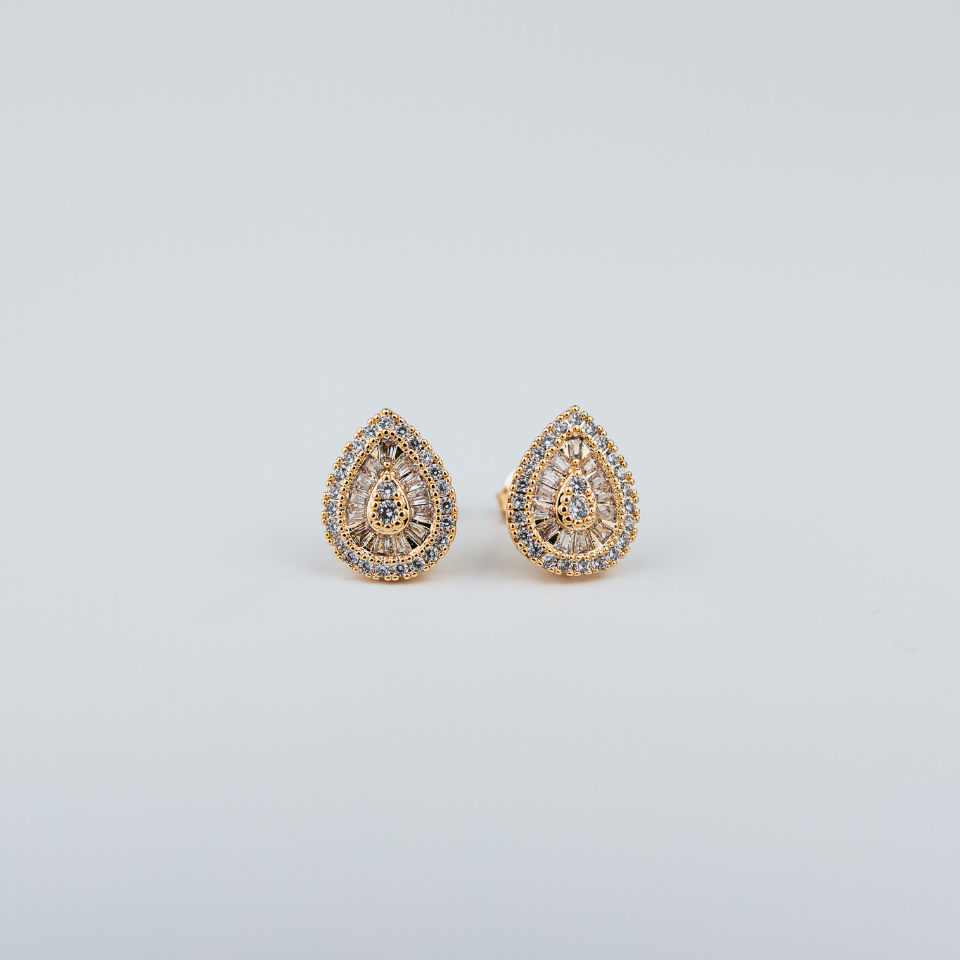 ORECCHINI A GOCCIA PICCOLI CON CRISTALLI