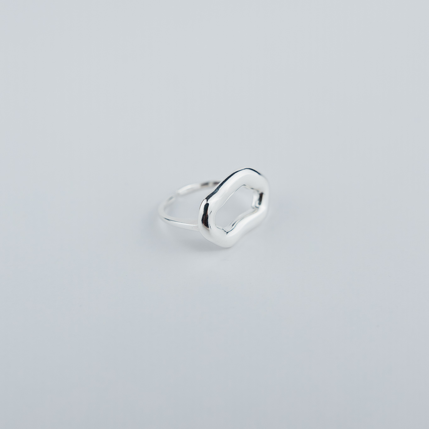 ANELLO FORMA ORGANICA RETTANGOLARE