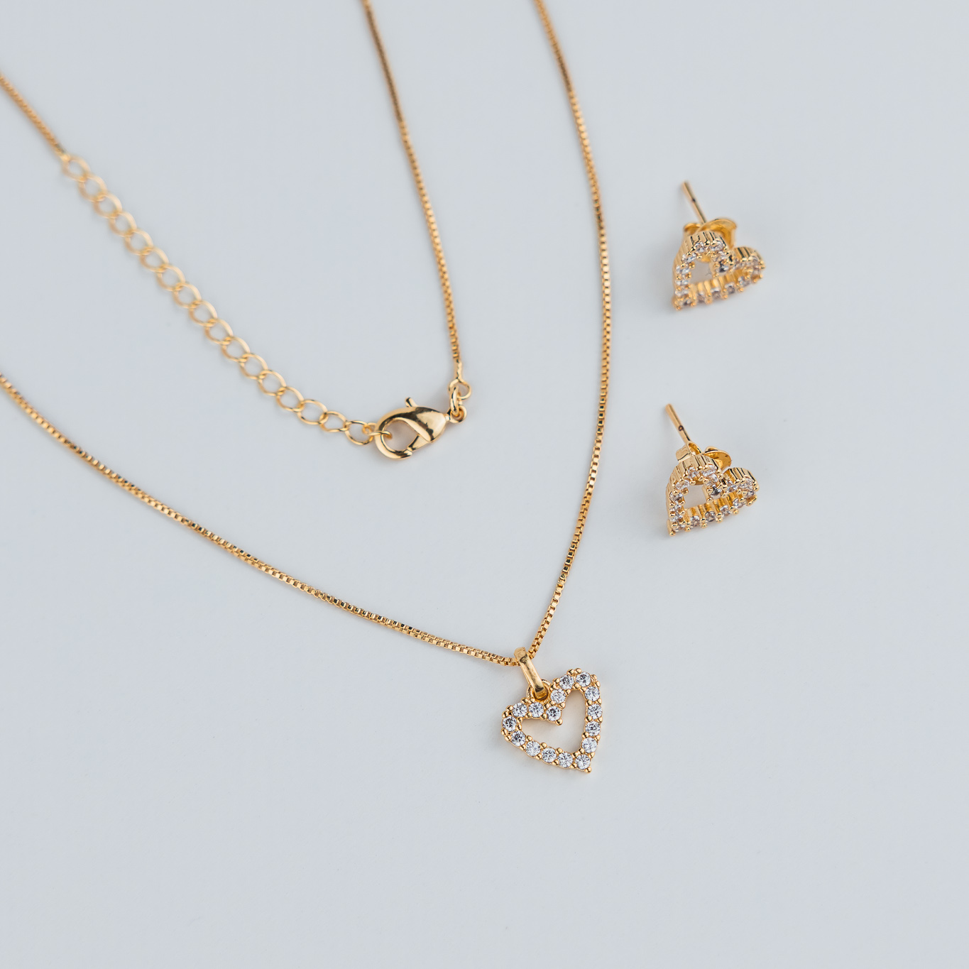 SET COLLANA E ORECCHINI A CUORE CON CRISTALLI