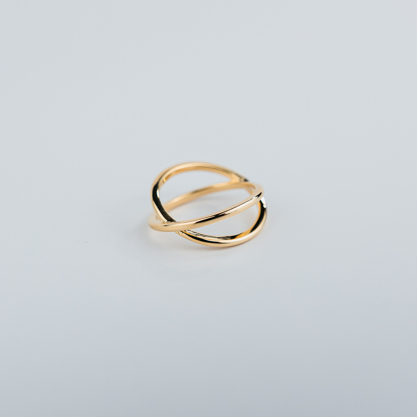 ANELLO A FILI INCROCIATI LISCIO