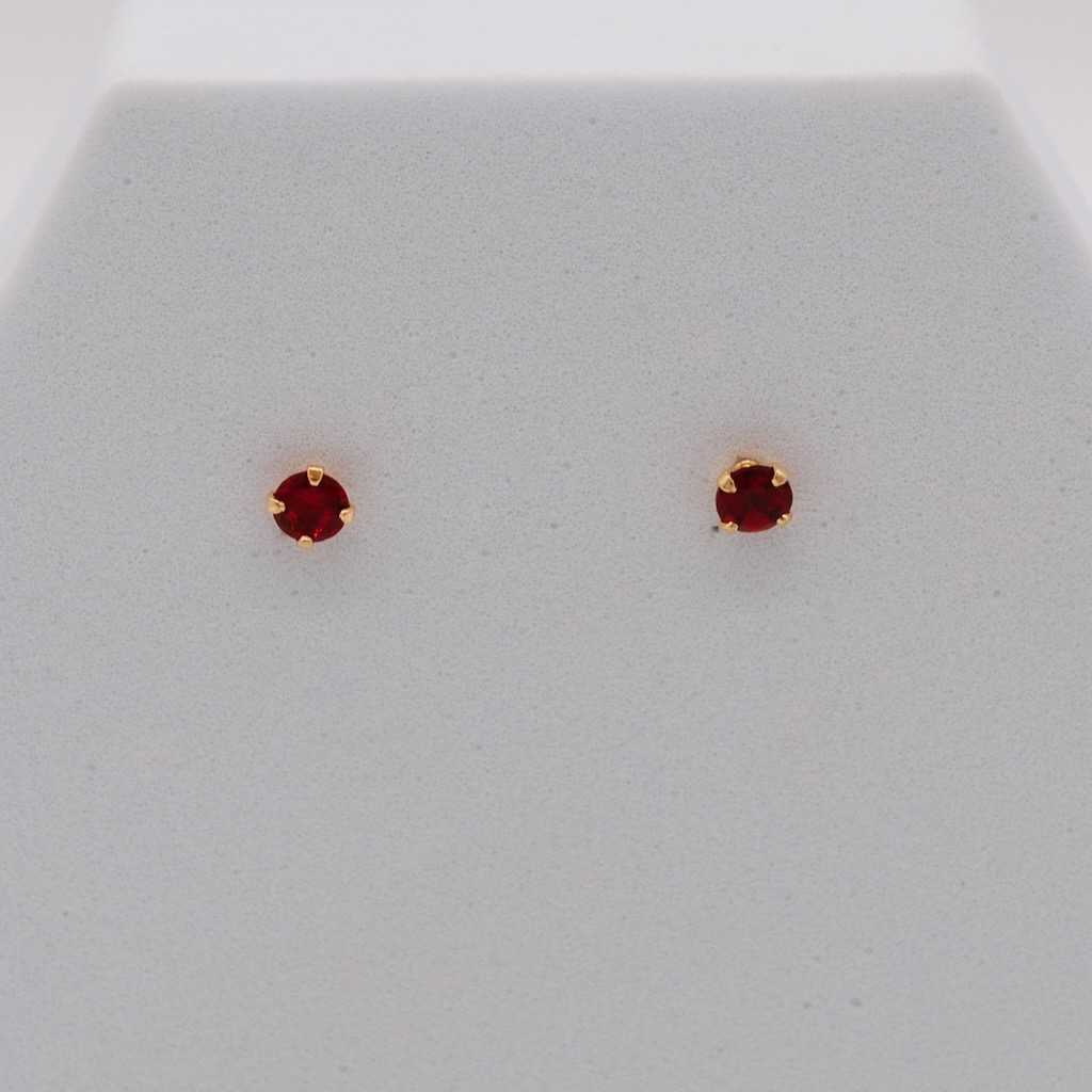 ORECCHINI PUNTO LUCE RUBINO