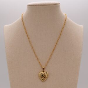 COLLANA CON RELICARIO