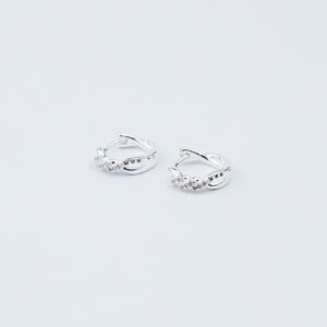 ORECCHINI A CERCHIO INTRECCIATO CON ZIRCONIA